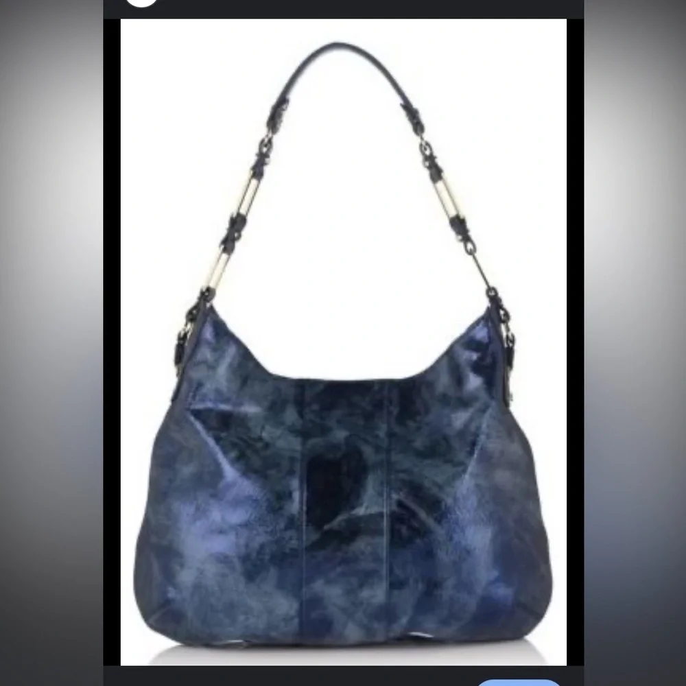 Tory Burch good carried
